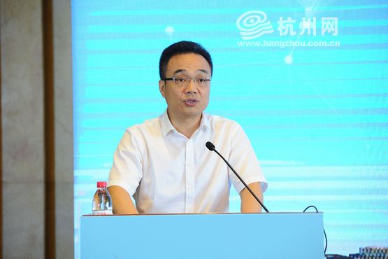 省委网信办副主任马晓军致辞 省委网信办副主任马晓军致辞