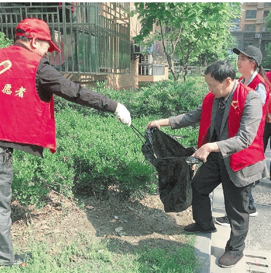 bob投注:下沙街道开展“五一”清洁大行动