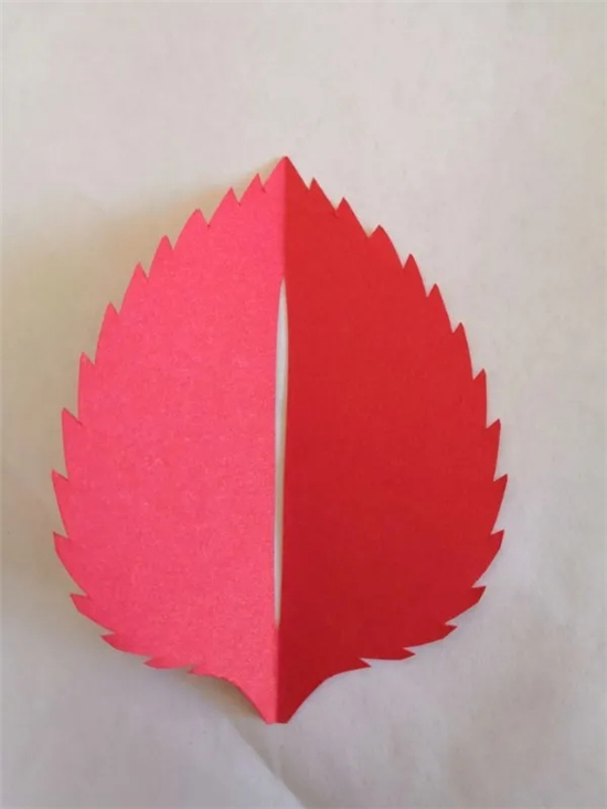 桐庐博物馆丨在线学剪纸·第一课·树叶的剪纸技法