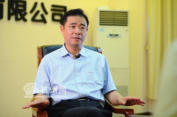 海康威视数字技术股份有限公司董事长陈宗年接受杭州网记者采访