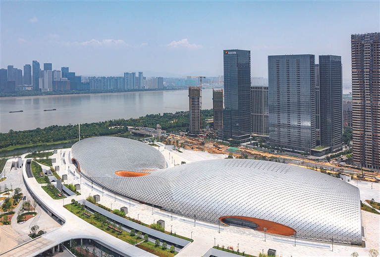 无智联不AI无安全不智联|华为2026星河AI网络商业峰会在深圳成功举办(图1)