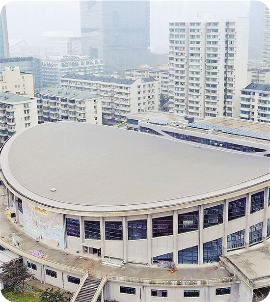 杭州体育馆通过竣工验收记者实地探访