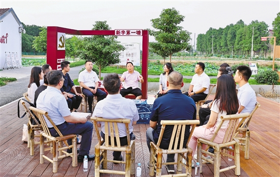 在临平新宇村，重温习近平同志关于新型农业现代化的重要论述