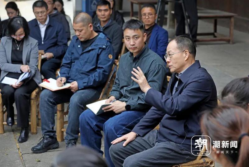 中央宣讲团在外桐坞村。潮新闻记者 林云龙 摄 图片